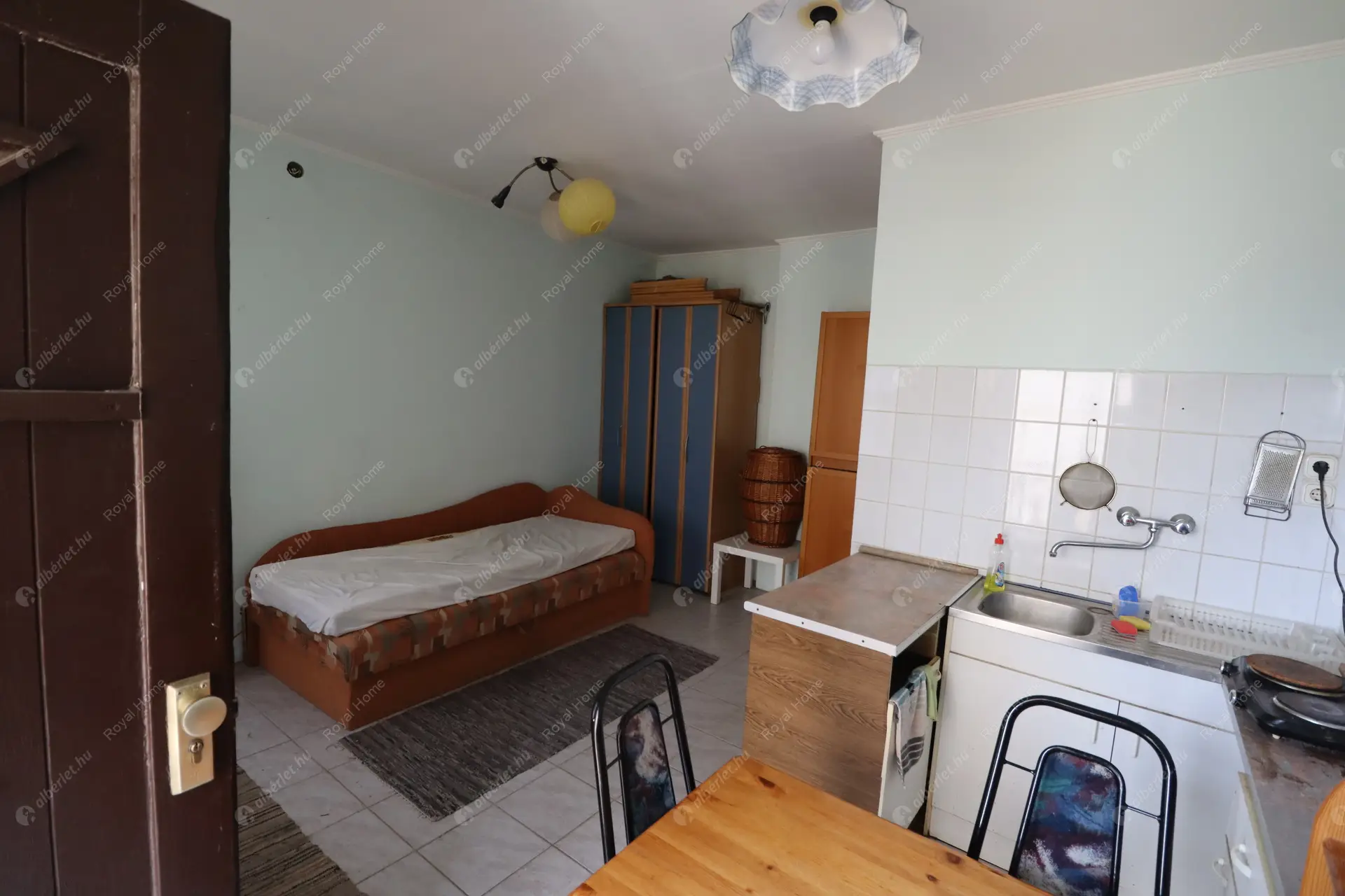 Kiadó albérlet 150000 Ft/hó áron: Budapest, VI. kerület  Podmaniczky utca. Mérete: 20 nm, 1 szobás | Alberlet.hu - 6182497