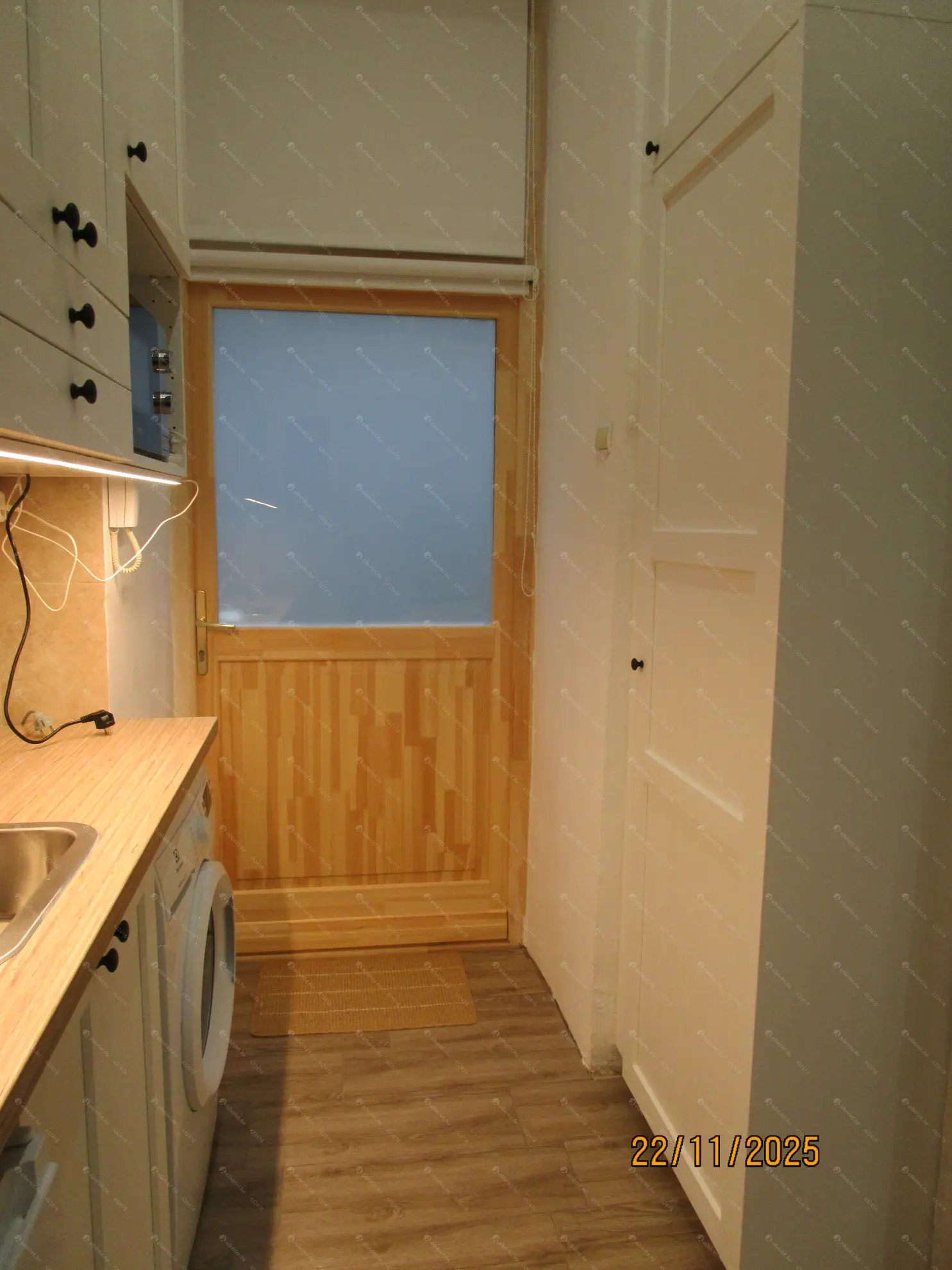 Kiadó albérlet 180000 Ft/hó áron: Budapest, VI. kerület  Podmaniczky utca. Mérete: 24 nm, 1 szobás | Alberlet.hu - 6587152