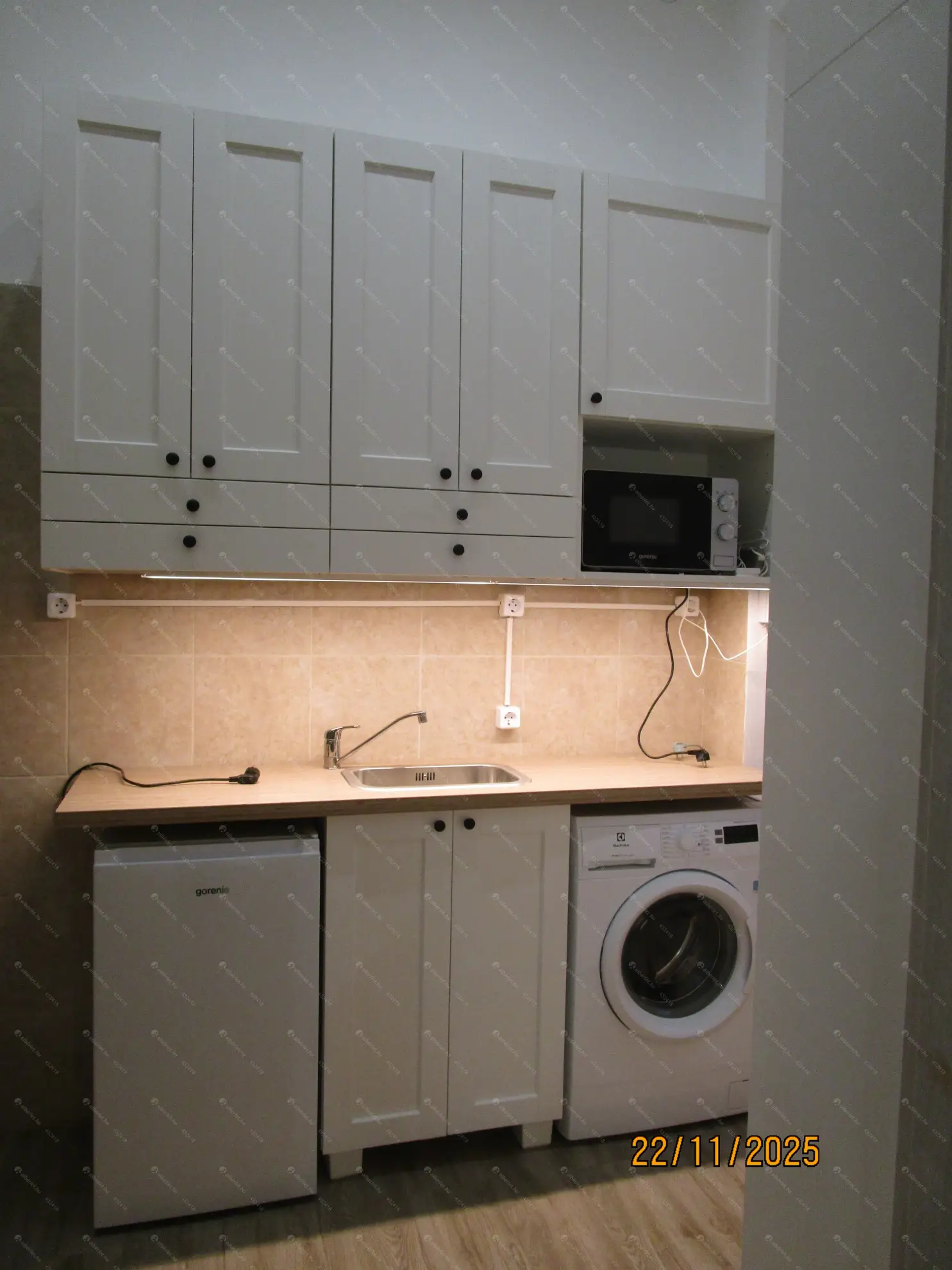 Kiadó albérlet 180000 Ft/hó áron: Budapest, VI. kerület  Podmaniczky utca. Mérete: 24 nm, 1 szobás | Alberlet.hu - 6587154