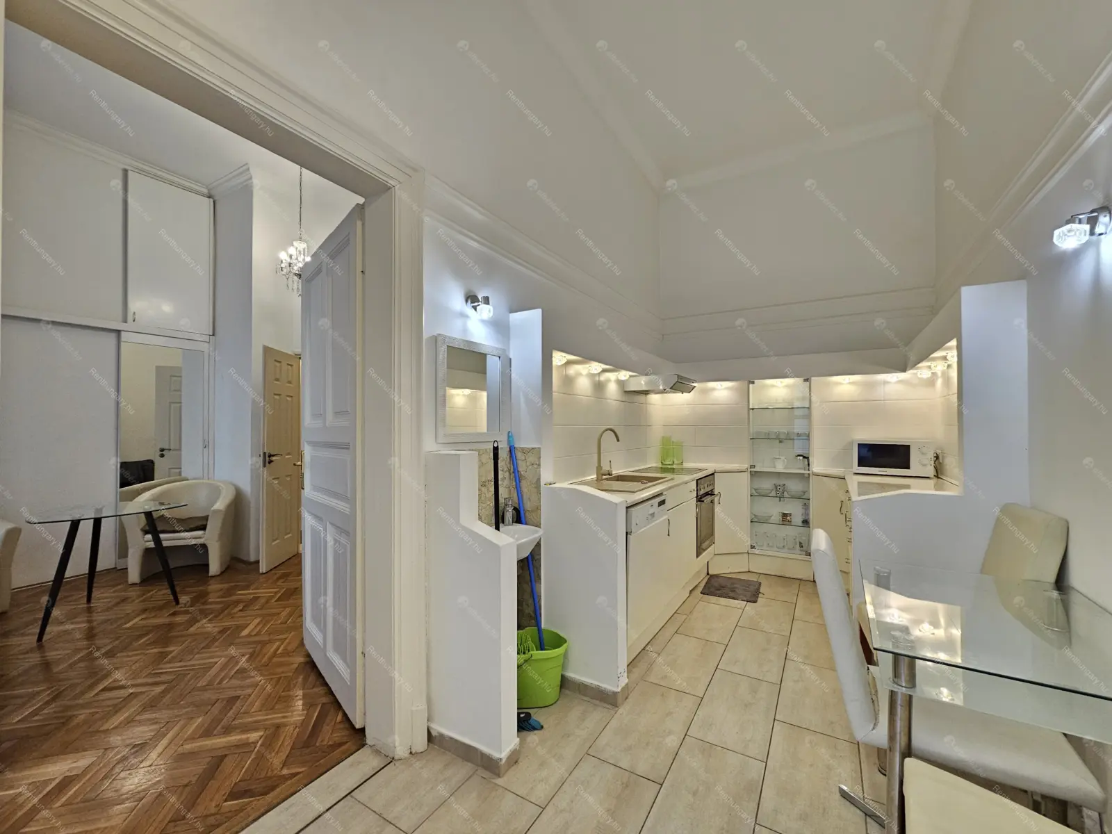 Kiadó albérlet 205000 Ft/hó áron: Budapest, VI. kerület  Podmaniczky utca. Mérete: 31 nm, 1 szobás | Alberlet.hu - 6700611