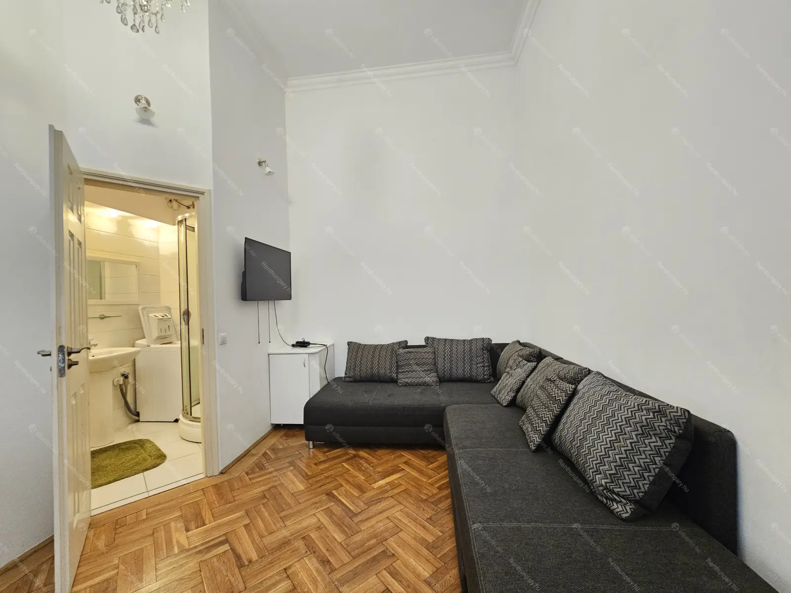 Kiadó albérlet 205000 Ft/hó áron: Budapest, VI. kerület  Podmaniczky utca. Mérete: 31 nm, 1 szobás | Alberlet.hu - 6700619