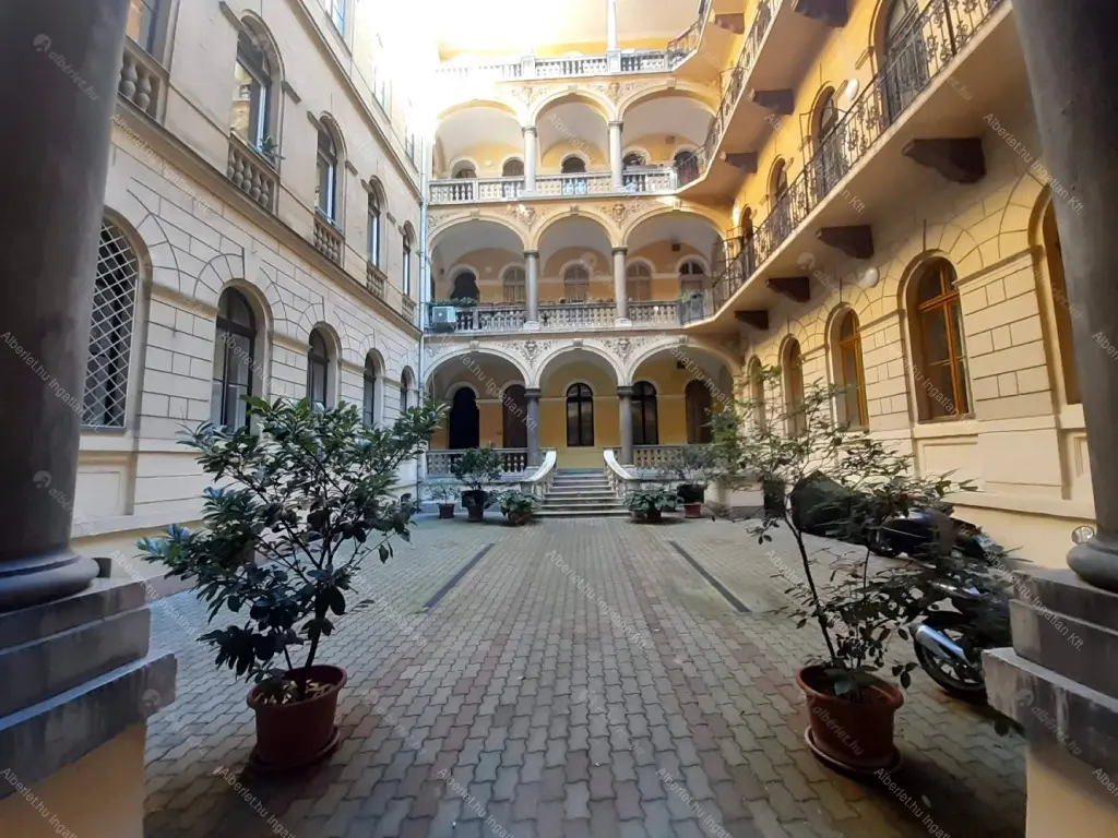 Kiadó albérlet 170000 Ft/hó áron: Budapest, VI. kerület  Podmaniczky utca. Mérete: 31 nm, 1 szobás | Alberlet.hu - 6702798