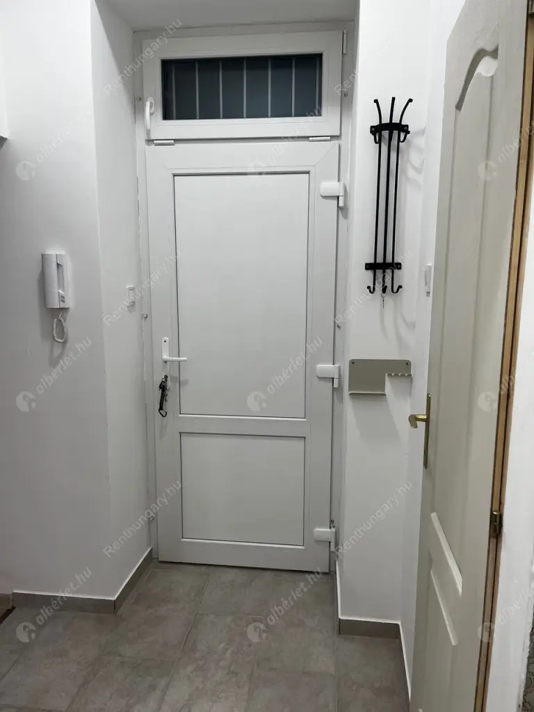 Kiadó albérlet 220000 Ft/hó áron: Budapest, VI. kerület  Podmaniczky utca. Mérete: 34 nm, 1 szobás | Alberlet.hu - 6569209