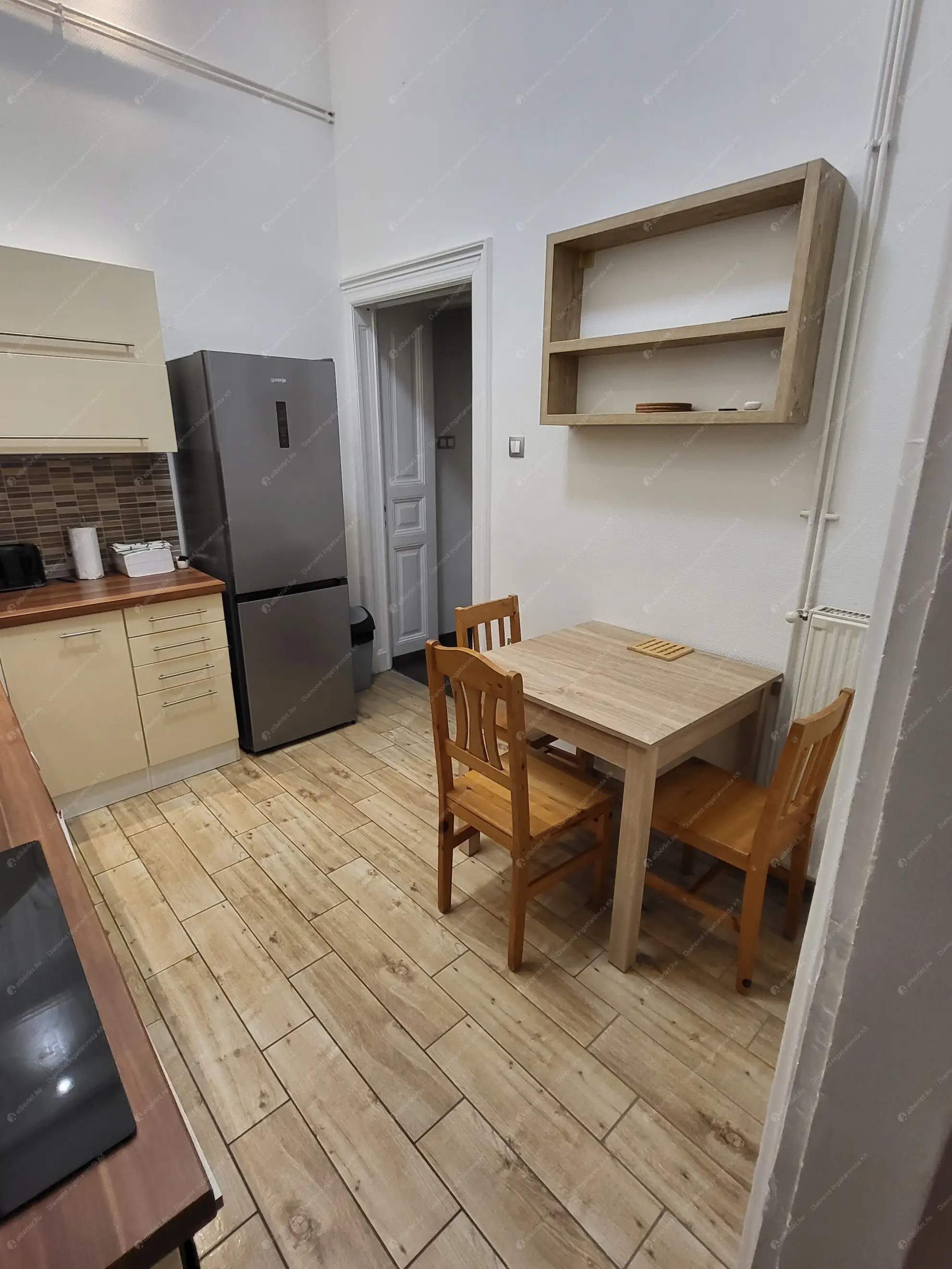 Kiadó albérlet 270000 Ft/hó áron: Budapest, VI. kerület  Podmaniczky utca. Mérete: 46 nm, 1 szobás | Alberlet.hu - 6590906