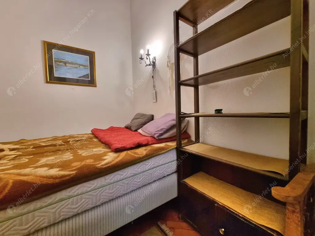 Kiadó albérlet 239000 Ft/hó áron: Budapest, VI. kerület  Podmaniczky utca. Mérete: 47 nm, 1 szobás | Alberlet.hu - 6615075