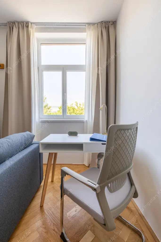 Kiadó albérlet 360000 Ft/hó áron: Budapest, VI. kerület  Podmaniczky utca. Mérete: 52 nm, 2 szobás | Alberlet.hu - 6598370