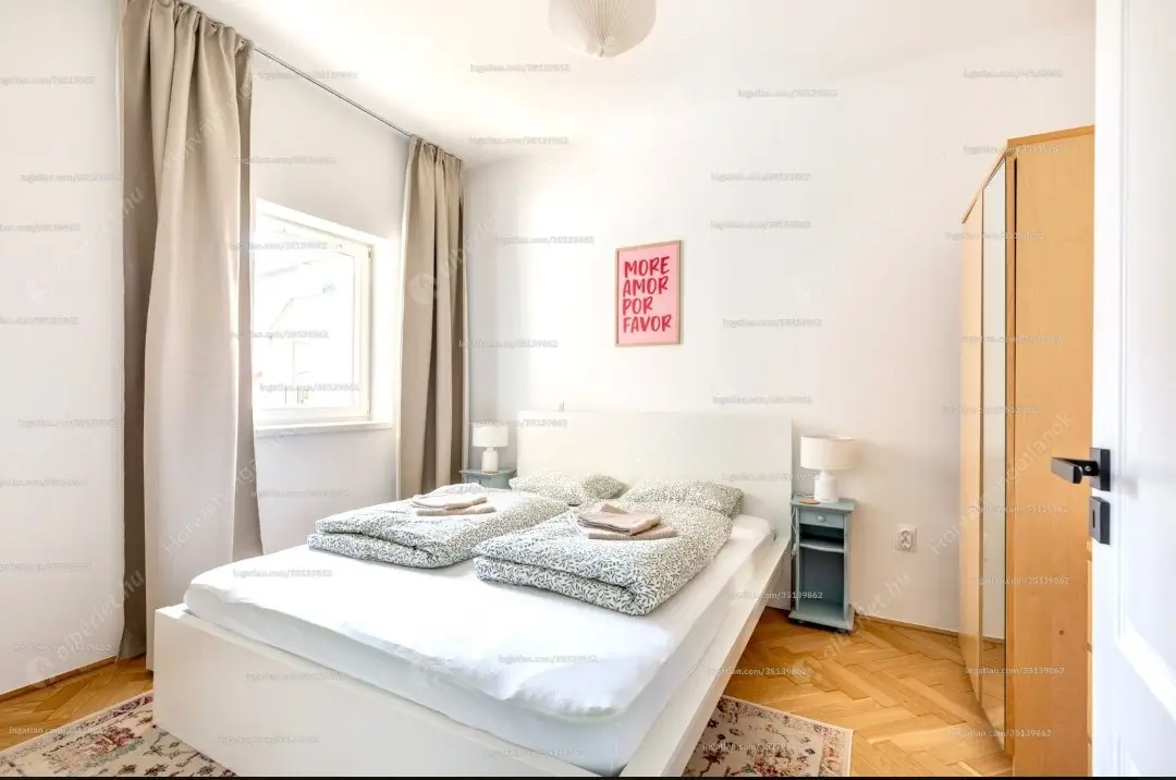 Kiadó albérlet 340000 Ft/hó áron: Budapest, VI. kerület  Podmaniczky utca. Mérete: 52 nm, 2 szobás | Alberlet.hu - 6609069