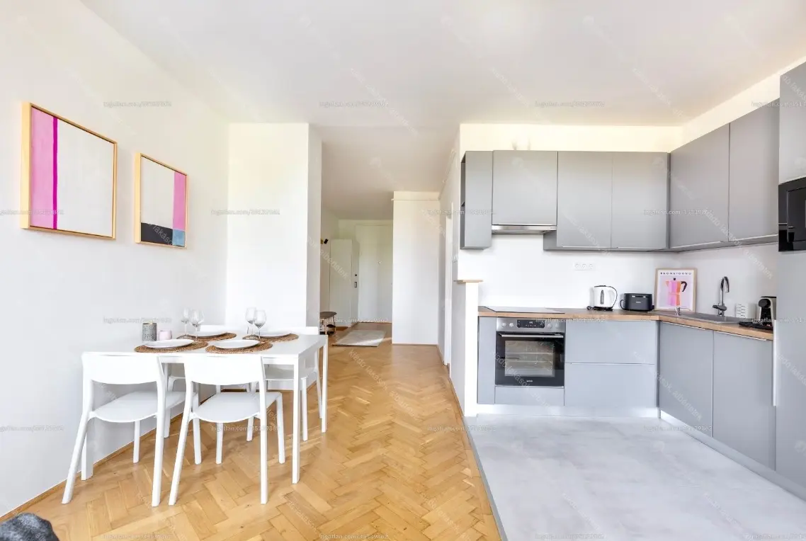 Kiadó albérlet 320000 Ft/hó áron: Budapest, VI. kerület  Podmaniczky utca. Mérete: 52 nm, 2 szobás | Alberlet.hu - 6644835