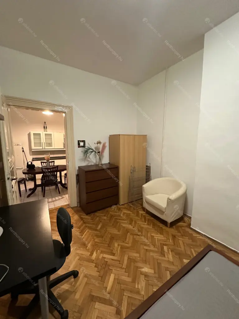 Kiadó albérlet 200000 Ft/hó áron: Budapest, VI. kerület  Podmaniczky utca. Mérete: 65 nm, 2 szobás | Alberlet.hu - 6703156