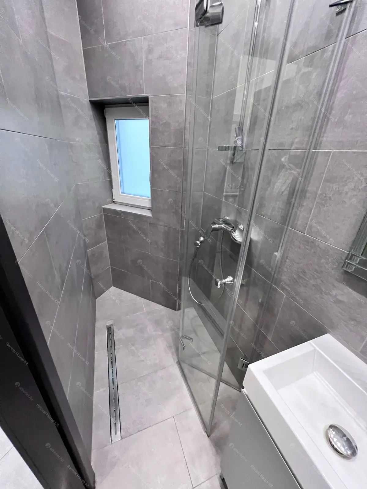 Kiadó albérlet 680000 Ft/hó áron: Budapest, VI. kerület  Podmaniczky utca. Mérete: 86 nm, 4 szobás | Alberlet.hu - 6655980