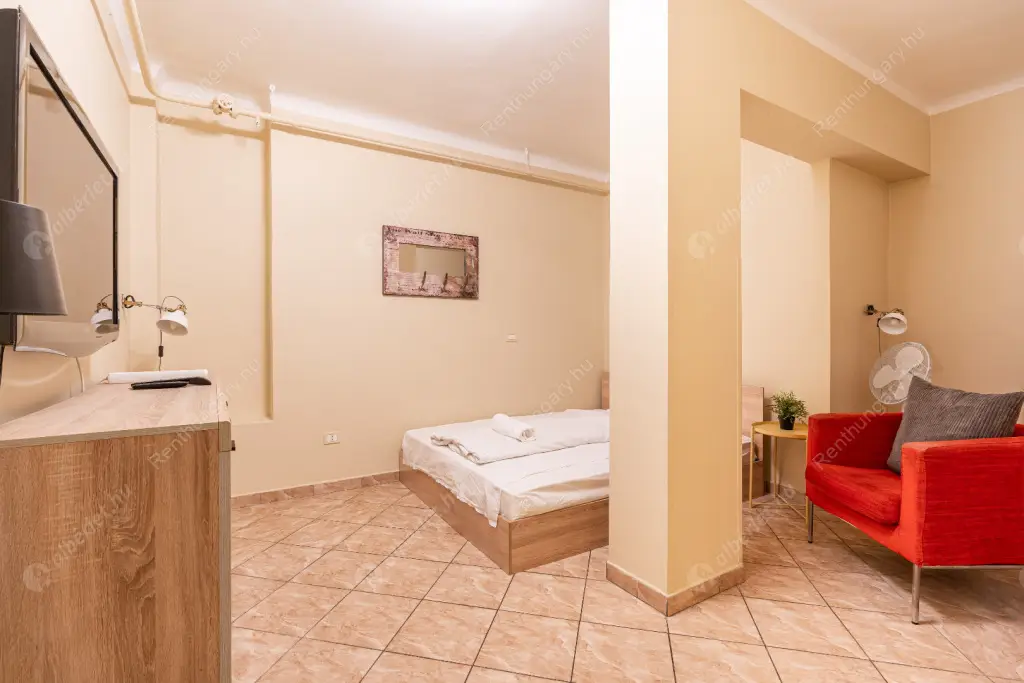 Kiadó albérlet 290000 Ft/hó áron: Budapest, VI. kerület  Révay köz. Mérete: 68 nm, 2 szobás | Alberlet.hu - 6600385