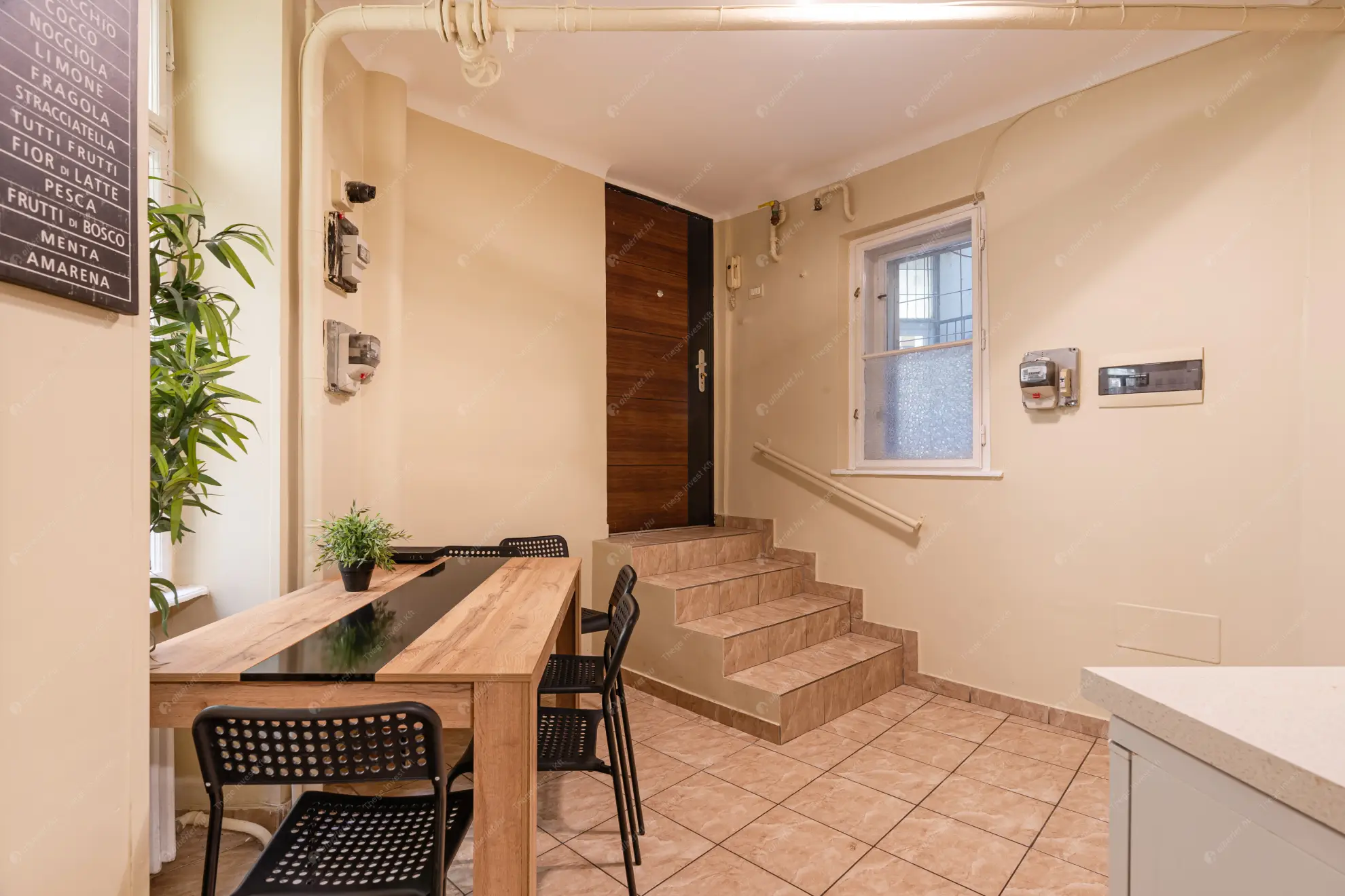 Kiadó albérlet 290000 Ft/hó áron: Budapest, VI. kerület  Révay köz. Mérete: 68 nm, 2 szobás | Alberlet.hu - 6612949