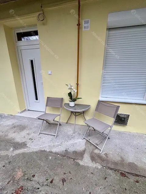 Kiadó albérlet 295000 Ft/hó áron: Budapest, VI. kerület  Rippl-Rónai utca. Mérete: 27 nm, 1 szobás | Alberlet.hu - 6642106