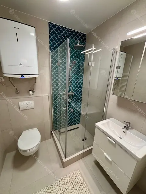 Kiadó albérlet 275000 Ft/hó áron: Budapest, VI. kerület  Rippl-Rónai utca. Mérete: 27 nm, 1 szobás | Alberlet.hu - 6643174