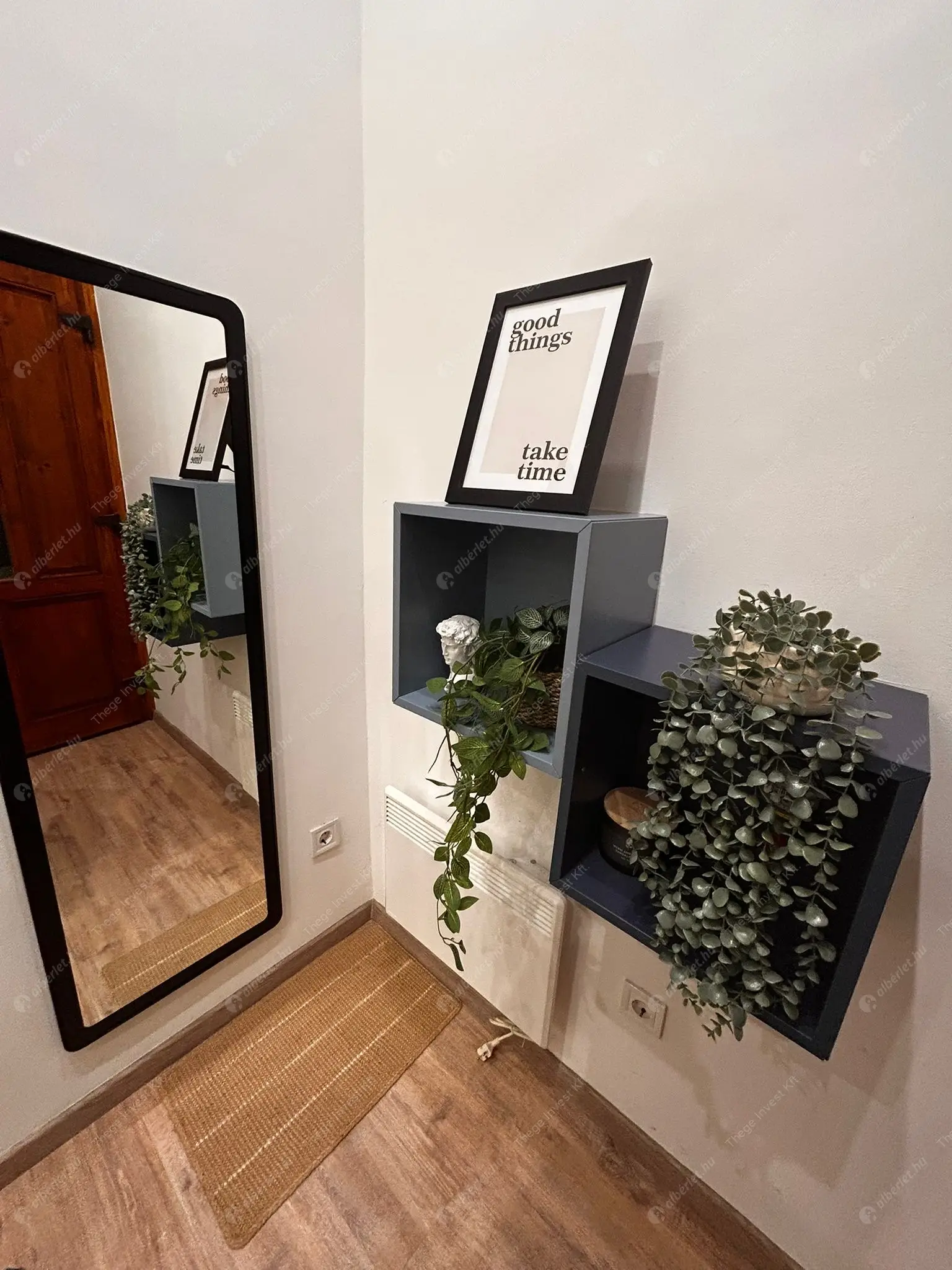 Kiadó albérlet 270000 Ft/hó áron: Budapest, VI. kerület  Rippl- Rónai  utca. Mérete: 40 nm, 2 szobás | Alberlet.hu - 6609779