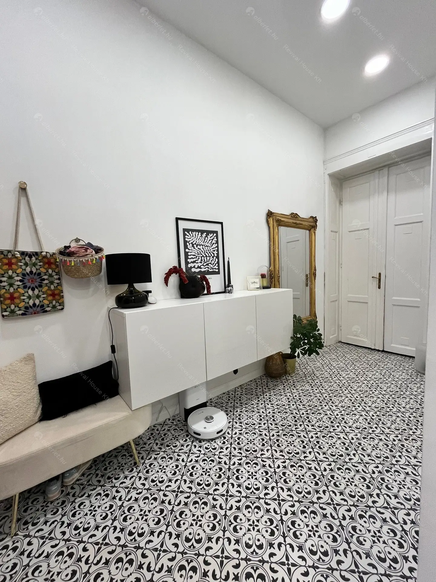 Kiadó albérlet 550000 Ft/hó áron: Budapest, VI. kerület  Rippl-Rónai utca. Mérete: 67 nm, 2 szobás | Alberlet.hu - 6407923