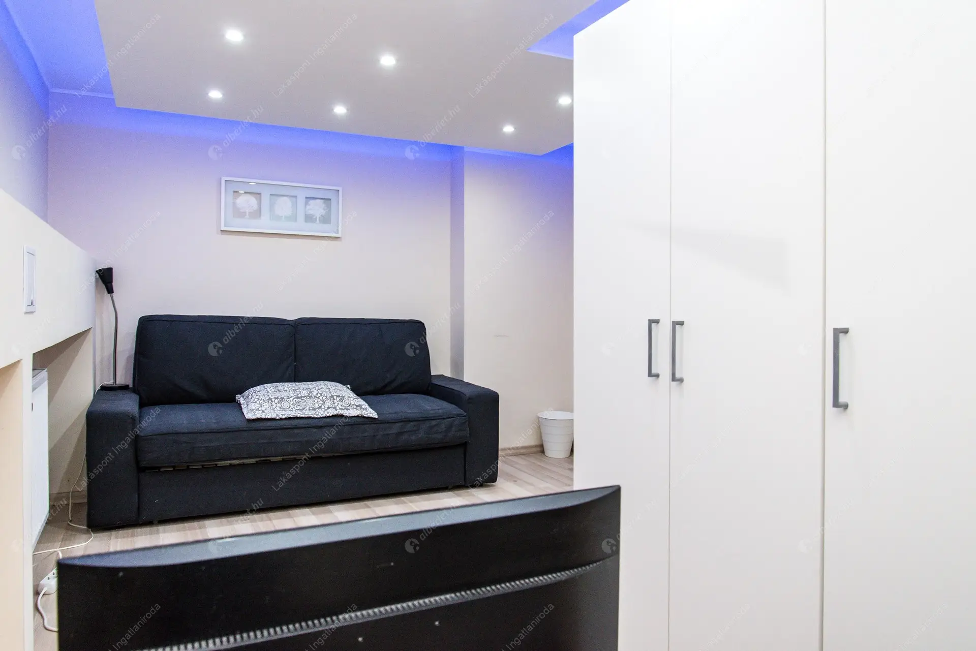 Kiadó albérlet 311000 Ft/hó áron: Budapest, VI. kerület  Rippl-Rónai utca. Mérete: 67 nm, 3 szobás | Alberlet.hu - 6541802