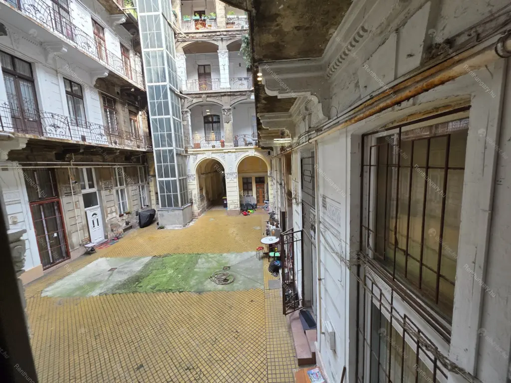 Kiadó albérlet 190000 Ft/hó áron: Budapest, VI. kerület  Rózsa utca. Mérete: 27 nm, 1 szobás | Alberlet.hu - 6670663