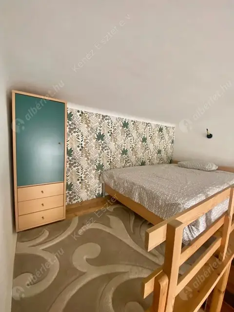 Kiadó albérlet 220000 Ft/hó áron: Budapest, VI. kerület  Rózsa utca. Mérete: 29 nm, 1 szobás | Alberlet.hu - 6533090