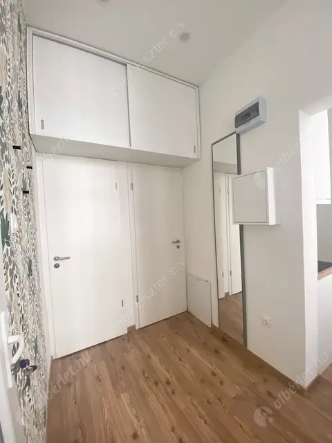 Kiadó albérlet 220000 Ft/hó áron: Budapest, VI. kerület  Rózsa utca. Mérete: 29 nm, 1 szobás | Alberlet.hu - 6533099