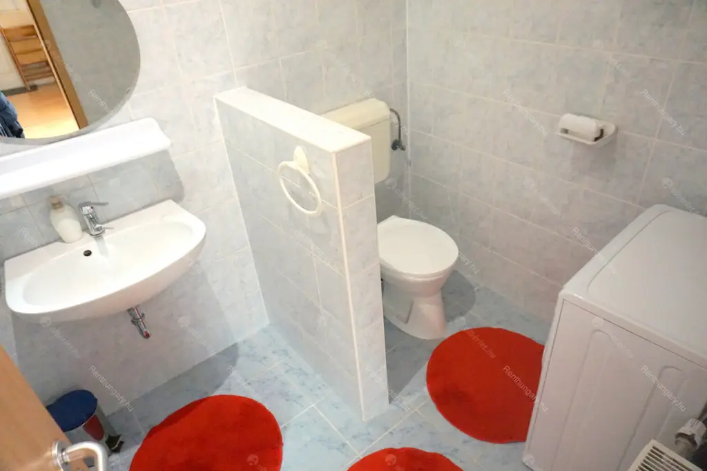 Kiadó albérlet 240000 Ft/hó áron: Budapest, VI. kerület  Rózsa utca. Mérete: 38 nm, 1 szobás | Alberlet.hu - 6485523