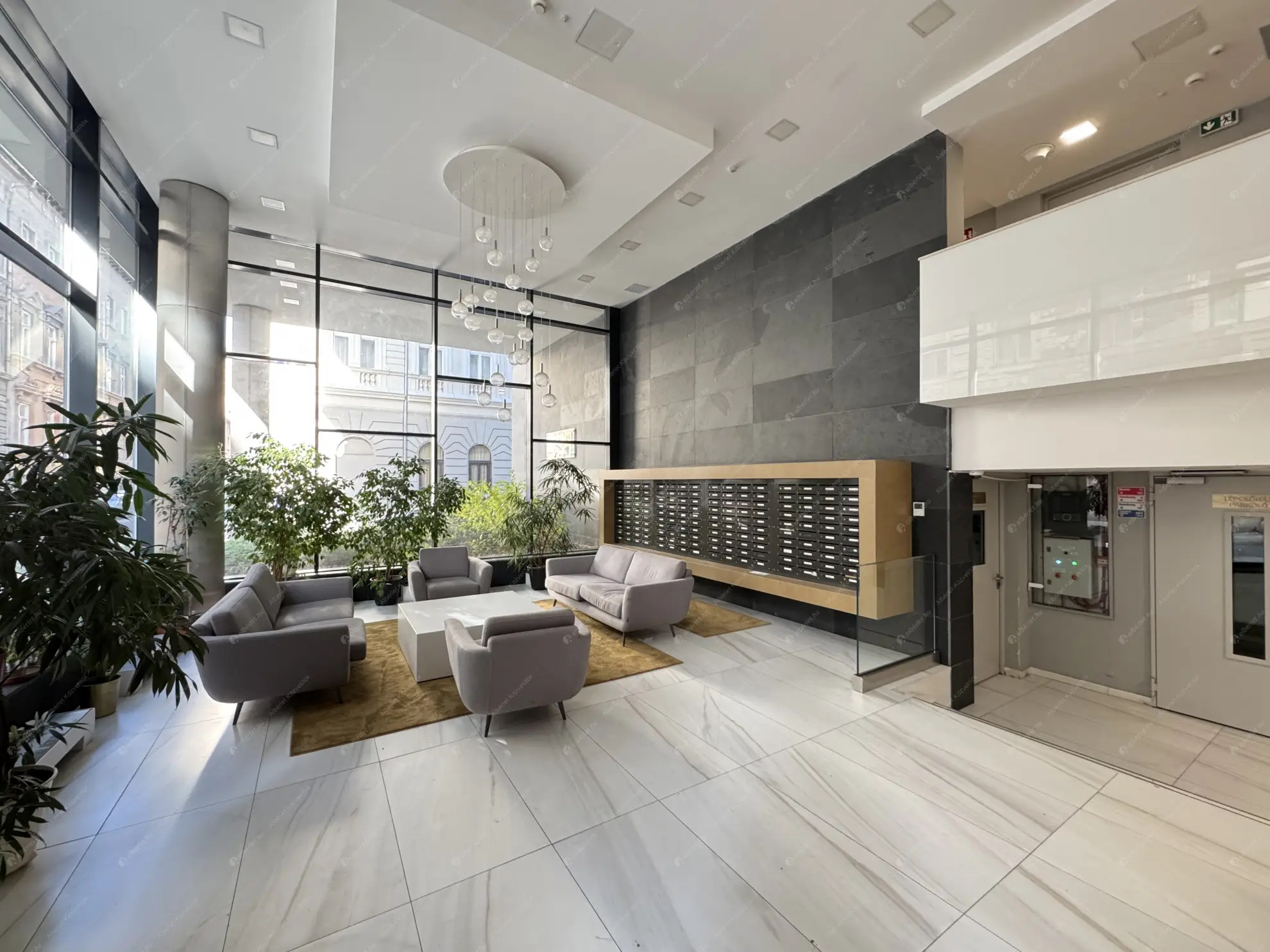 Kiadó albérlet 310000 Ft/hó áron: Budapest, VI. kerület  Rózsa utca. Mérete: 48 nm, 2 szobás | Alberlet.hu - 6591832