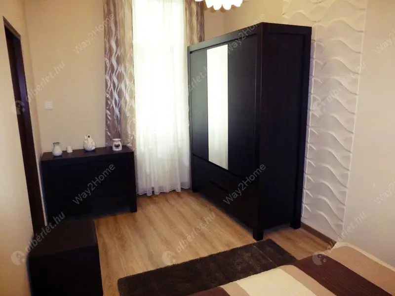 Kiadó albérlet 300000 Ft/hó áron: Budapest, VI. kerület  Rózsa utca. Mérete: 53 nm, 2 szobás | Alberlet.hu - 6627840