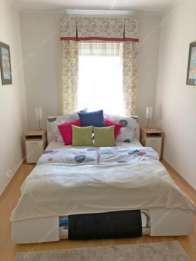 Kiadó albérlet 370000 Ft/hó áron: Budapest, VI. kerület  Rózsa utca. Mérete: 58 nm, 3 szobás | Alberlet.hu - 6532201