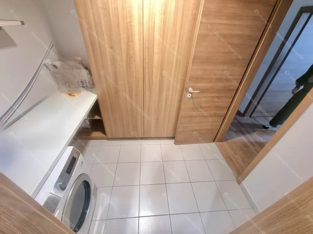 Kiadó albérlet 580000 Ft/hó áron: Budapest, VI. kerület  Rózsa utca. Mérete: 65 nm, 3 szobás | Alberlet.hu - 6692243