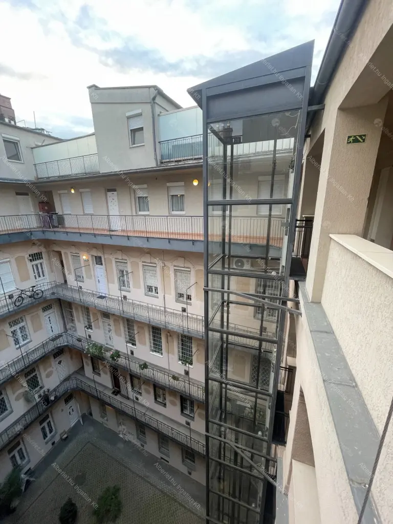 Kiadó albérlet 330000 Ft/hó áron: Budapest, VI. kerület  Rózsa utca. Mérete: 70 nm, 2 szobás | Alberlet.hu - 6663944