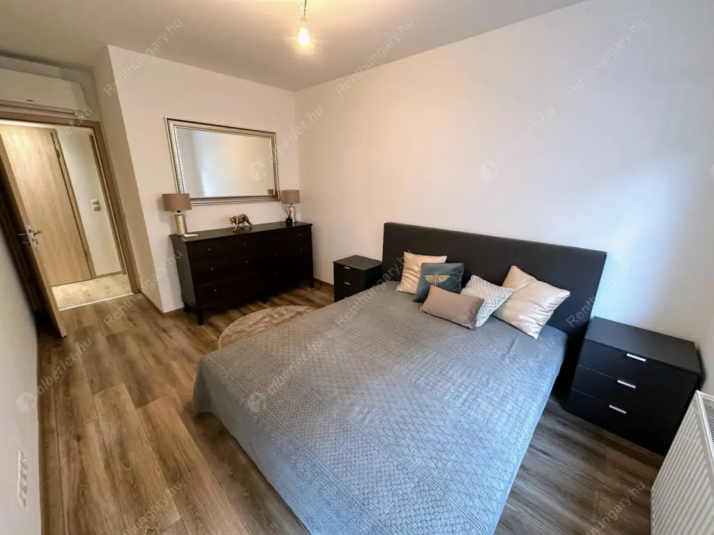 Kiadó albérlet 1000000 Ft/hó áron: Budapest, VI. kerület  Rózsa utca. Mérete: 78 nm, 4 szobás | Alberlet.hu - 6496376