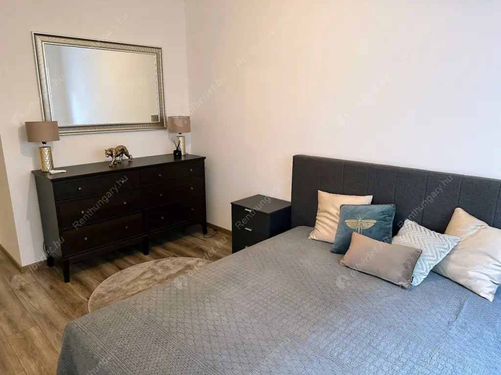 Kiadó albérlet 1000000 Ft/hó áron: Budapest, VI. kerület  Rózsa utca. Mérete: 78 nm, 4 szobás | Alberlet.hu - 6496377