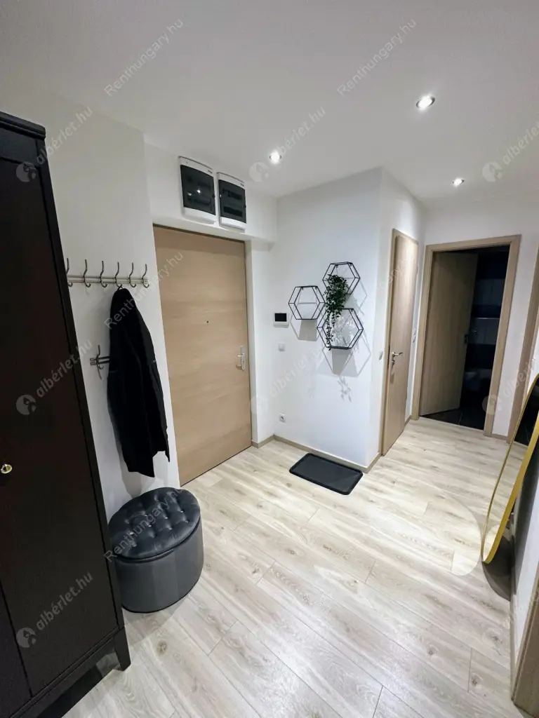 Kiadó albérlet 1000000 Ft/hó áron: Budapest, VI. kerület  Rózsa utca. Mérete: 78 nm, 4 szobás | Alberlet.hu - 6496383