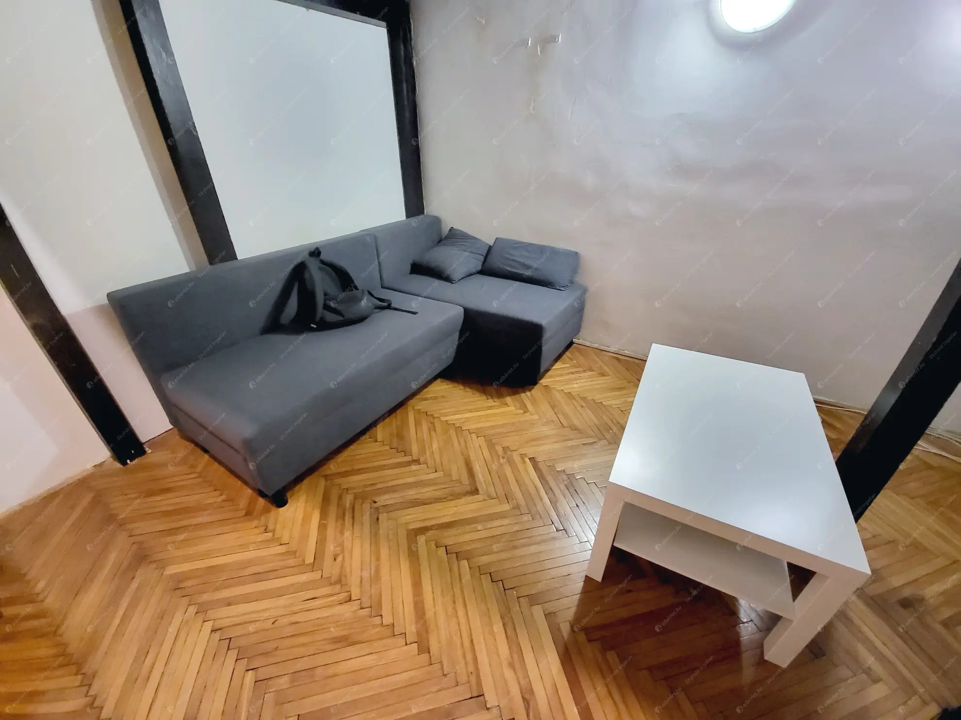 Kiadó albérlet 175000 Ft/hó áron: Budapest, VI. kerület  Székely Bertalan utca. Mérete: 28 nm, 1 szobás | Alberlet.hu - 6571141