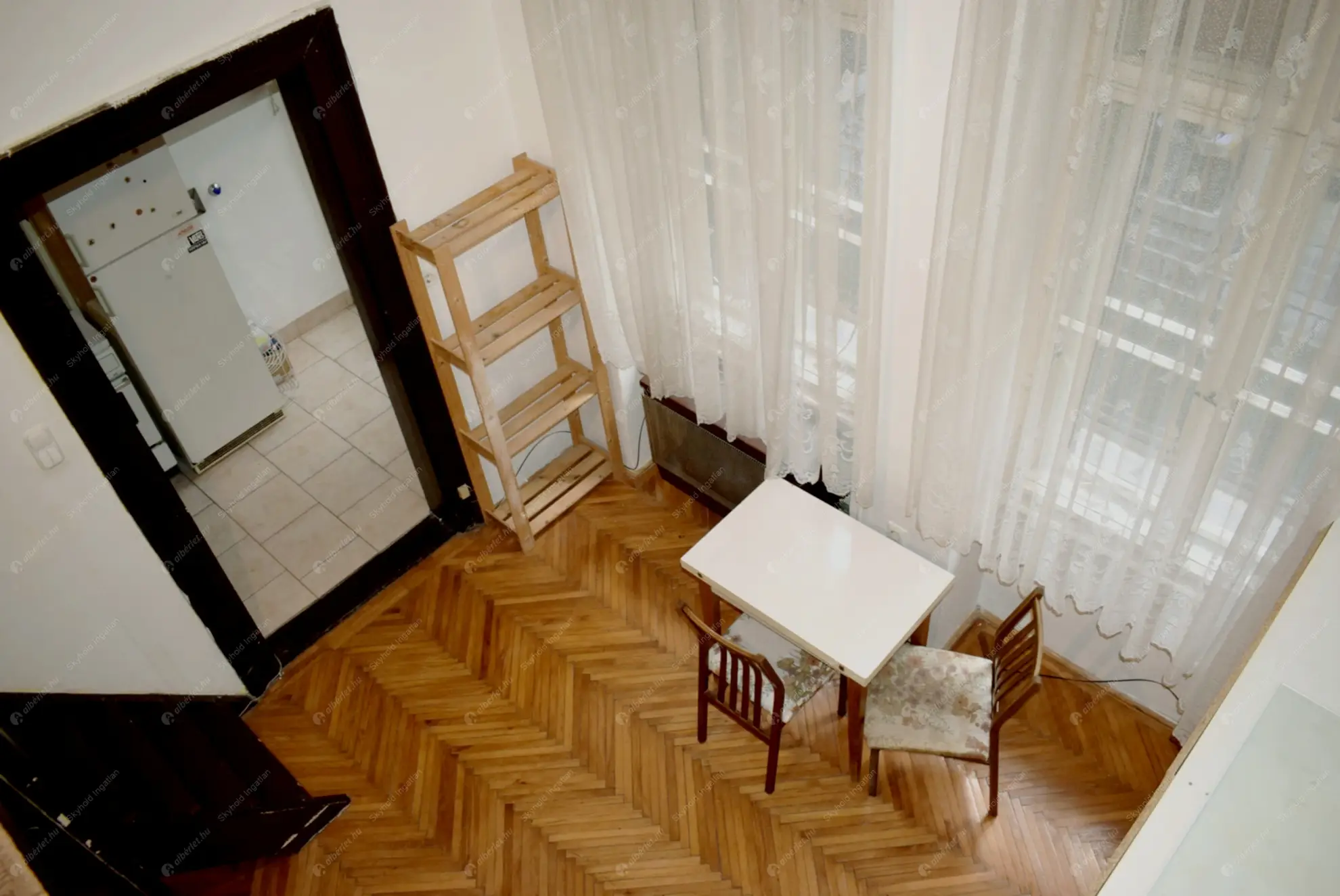 Kiadó albérlet 175000 Ft/hó áron: Budapest, VI. kerület  Székely Bertalan utca. Mérete: 28 nm, 1 szobás | Alberlet.hu - 6571150