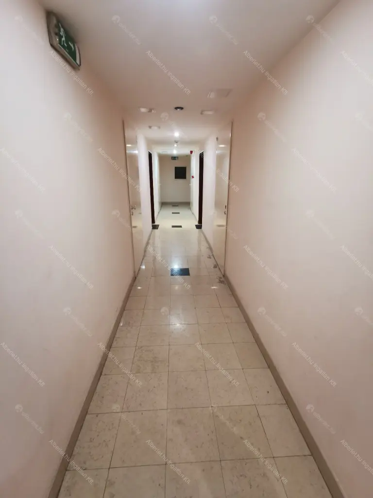 Kiadó albérlet 290000 Ft/hó áron: Budapest, VI. kerület  Székely Mihály utca. Mérete: 42 nm, 2 szobás | Alberlet.hu - 6698479