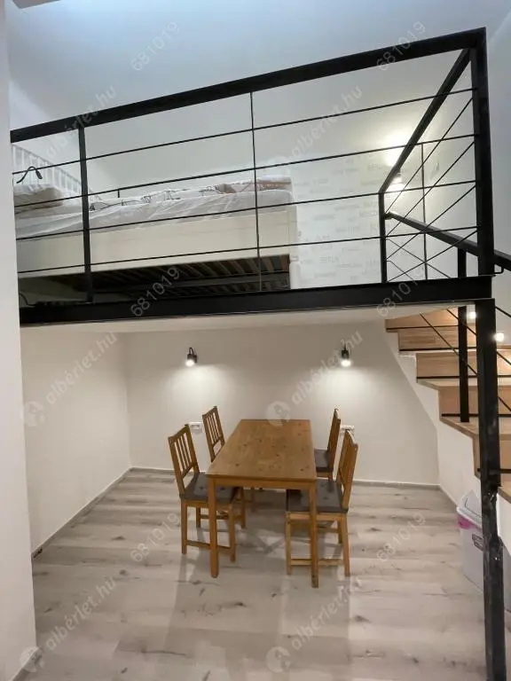 Kiadó albérlet 250000 Ft/hó áron: Budapest, VI. kerület  Székely Mihály utca. Mérete: 45 nm, 2 szobás | Alberlet.hu - 6622102