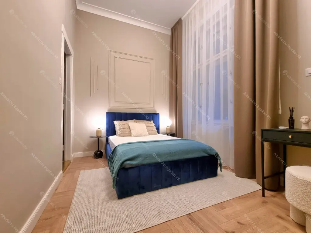 Kiadó albérlet 590000 Ft/hó áron: Budapest, VI. kerület  Székely Mihály utca. Mérete: 90 nm, 3 szobás | Alberlet.hu - 6654430