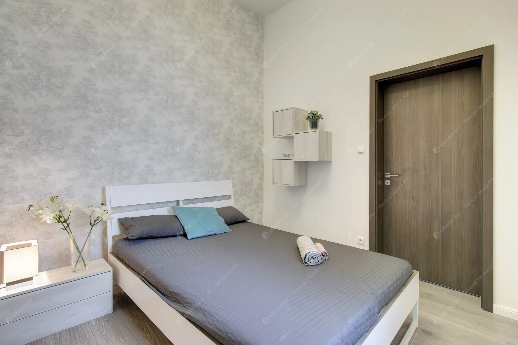 Kiadó albérlet 490000 Ft/hó áron: Budapest, VI. kerület  Székely Mihály utca. Mérete: 90 nm, 4 szobás | Alberlet.hu - 6612326