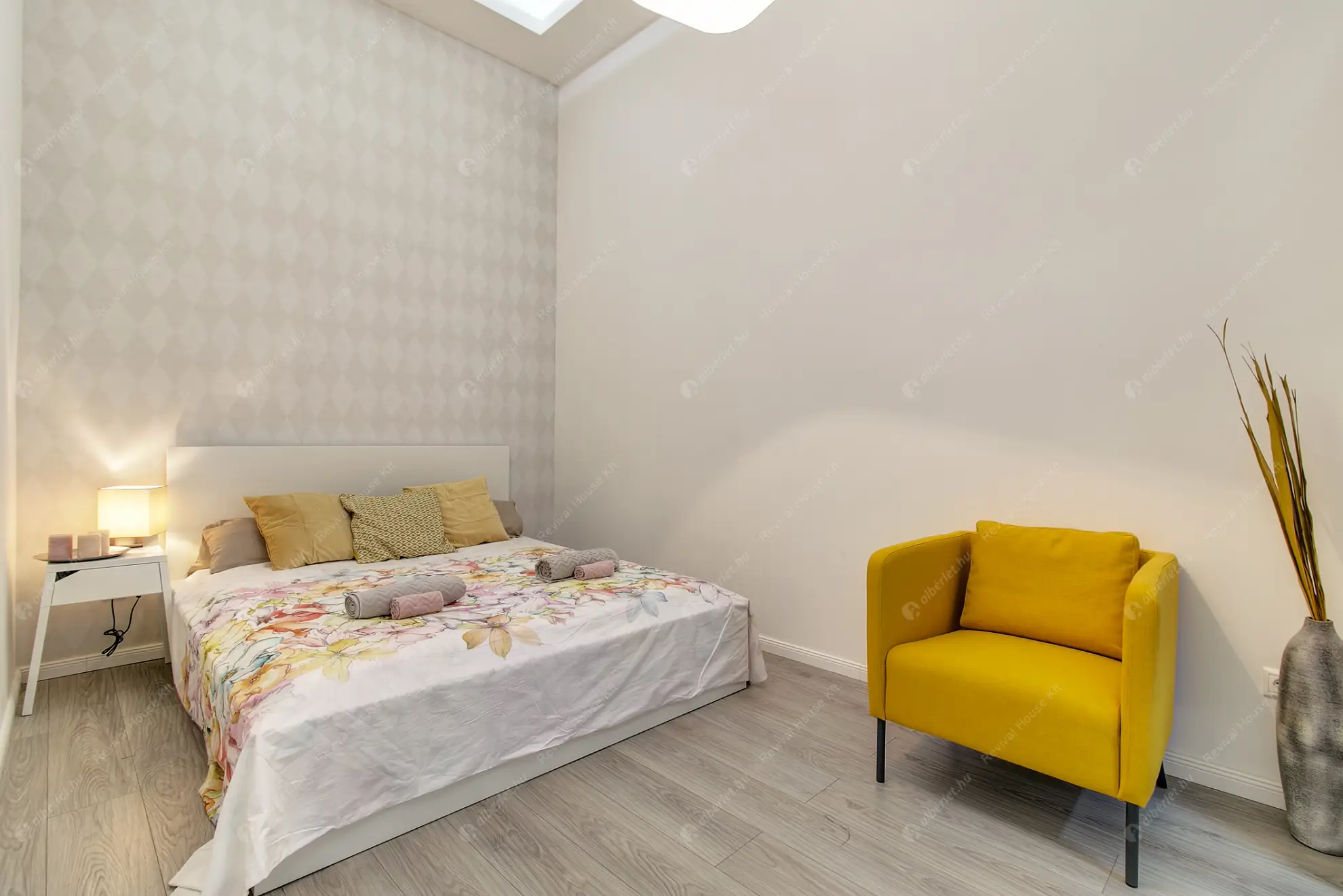 Kiadó albérlet 490000 Ft/hó áron: Budapest, VI. kerület  Székely Mihály utca. Mérete: 90 nm, 4 szobás | Alberlet.hu - 6612330