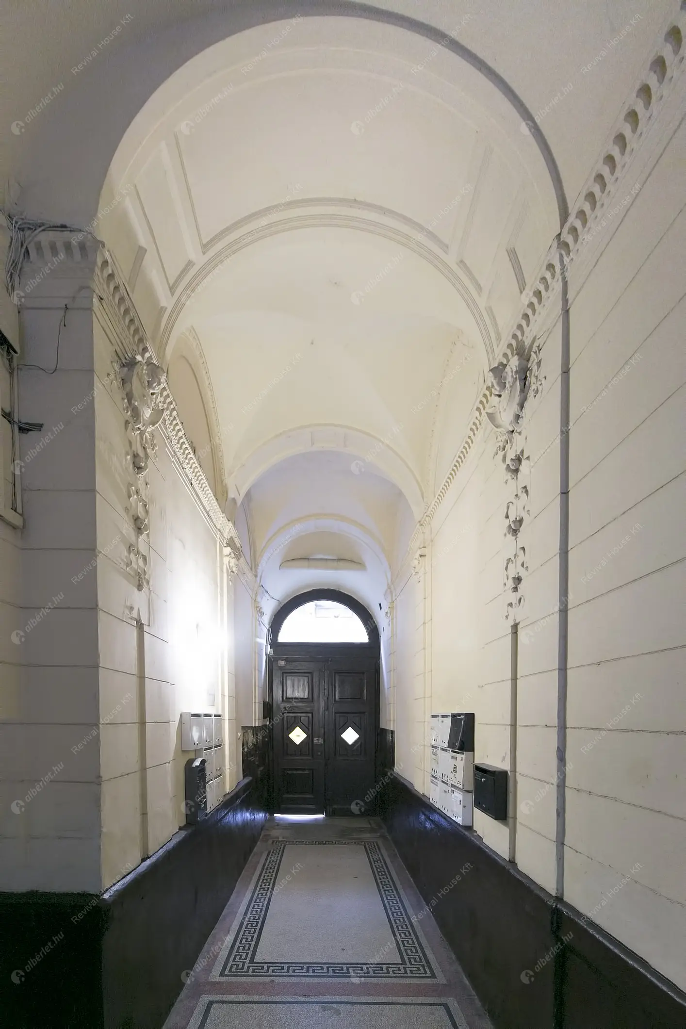 Kiadó albérlet 490000 Ft/hó áron: Budapest, VI. kerület  Székely Mihály utca. Mérete: 90 nm, 4 szobás | Alberlet.hu - 6612334