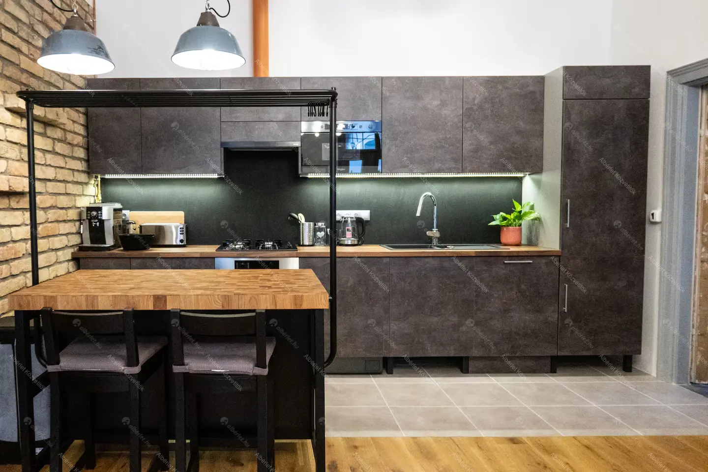 Kiadó albérlet 330000 Ft/hó áron: Budapest, VI. kerület  Szinyei Merse utca. Mérete: 47 nm, 2 szobás | Alberlet.hu - 6659968