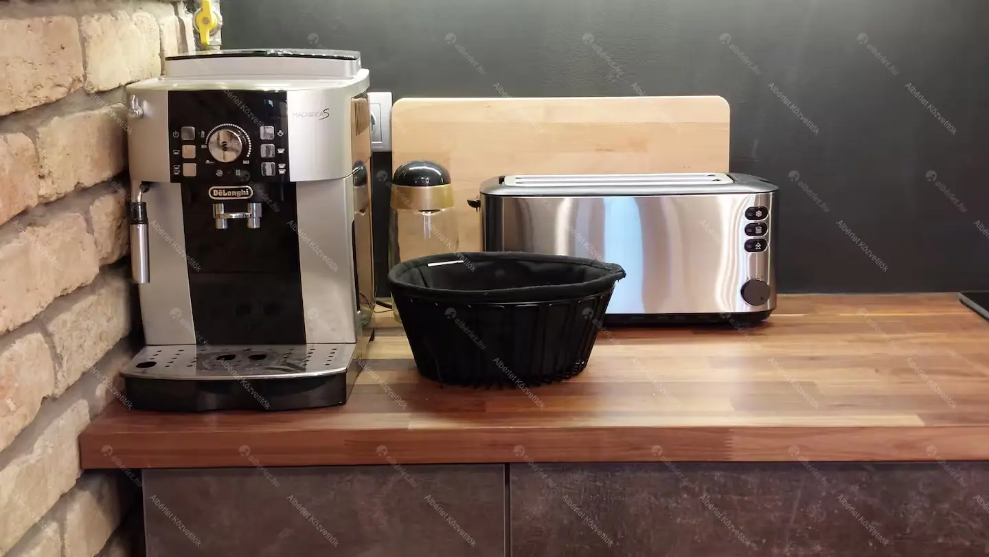 Kiadó albérlet 330000 Ft/hó áron: Budapest, VI. kerület  Szinyei Merse utca. Mérete: 47 nm, 2 szobás | Alberlet.hu - 6659971