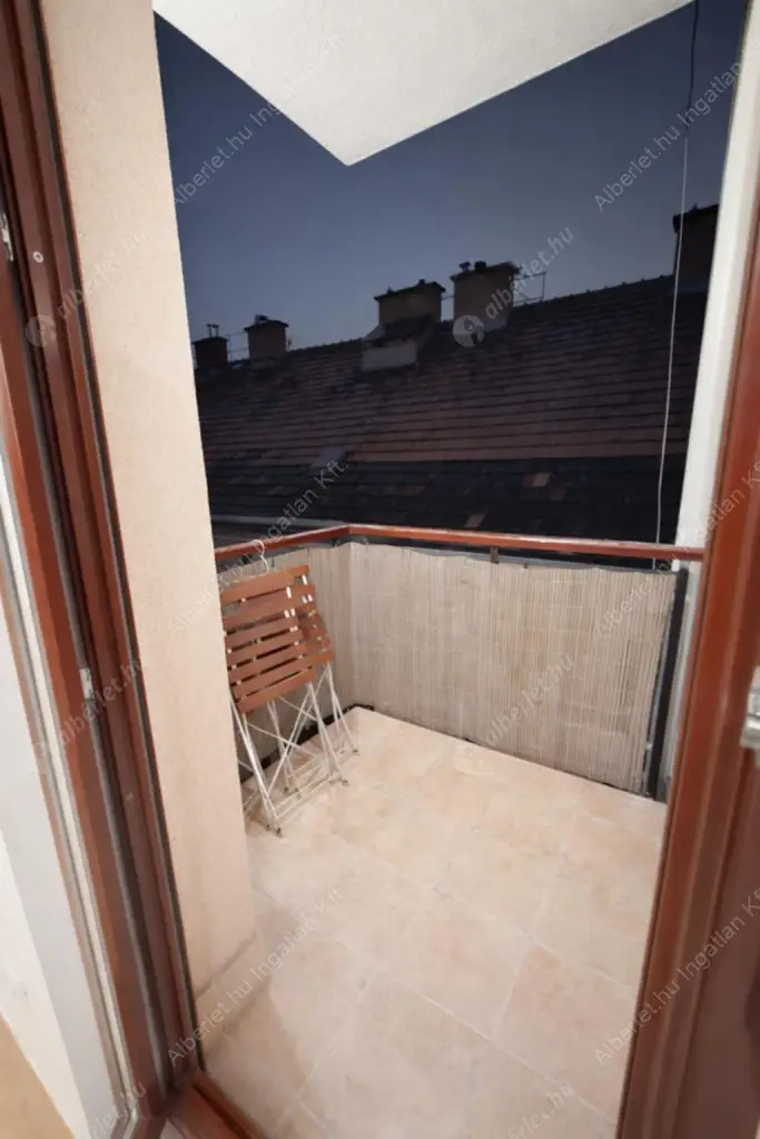 Kiadó albérlet 250000 Ft/hó áron: Budapest, VI. kerület  Szinyei Merse utca. Mérete: 50 nm, 2 szobás | Alberlet.hu - 6637619