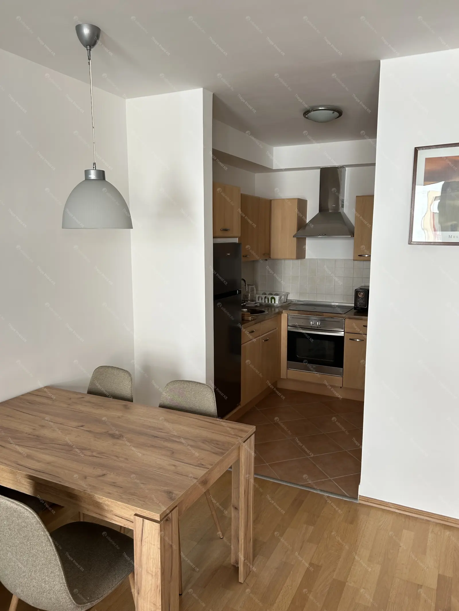 Kiadó albérlet 300000 Ft/hó áron: Budapest, VI. kerület  Szinyei Merse utca. Mérete: 50 nm, 2 szobás | Alberlet.hu - 6695537