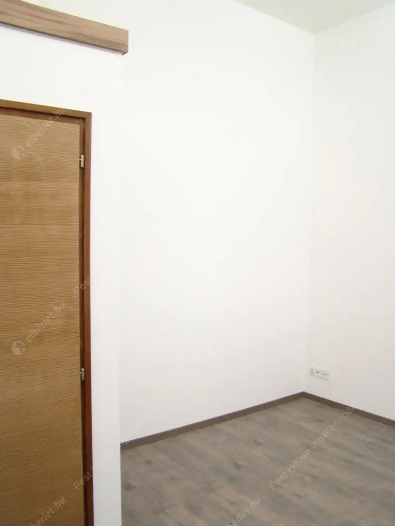 Kiadó albérlet 185000 Ft/hó áron: Budapest, VI. kerület  Szív utca. Mérete: 28 nm, 1 szobás | Alberlet.hu - 6595407