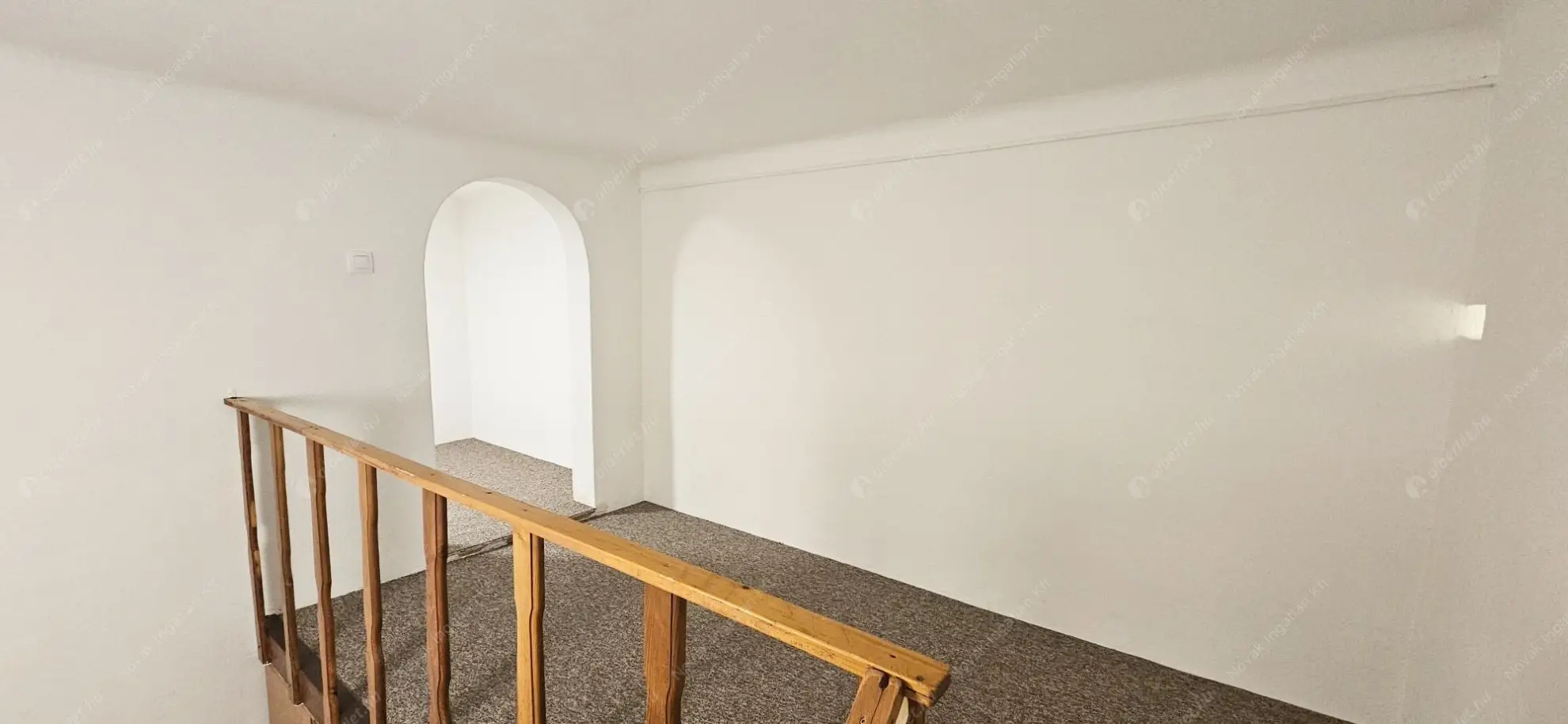 Kiadó albérlet 180000 Ft/hó áron: Budapest, VI. kerület  Szív utca. Mérete: 41 nm, 1 szobás | Alberlet.hu - 6570285