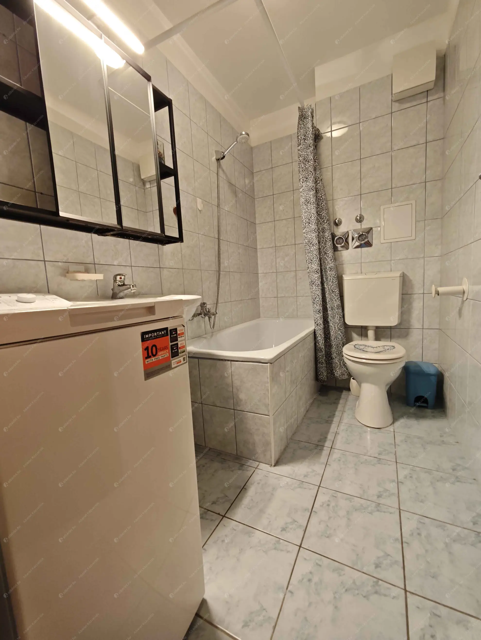 Kiadó albérlet 250000 Ft/hó áron: Budapest, VI. kerület  Szív utca. Mérete: 41 nm, 1 szobás | Alberlet.hu - 6636659