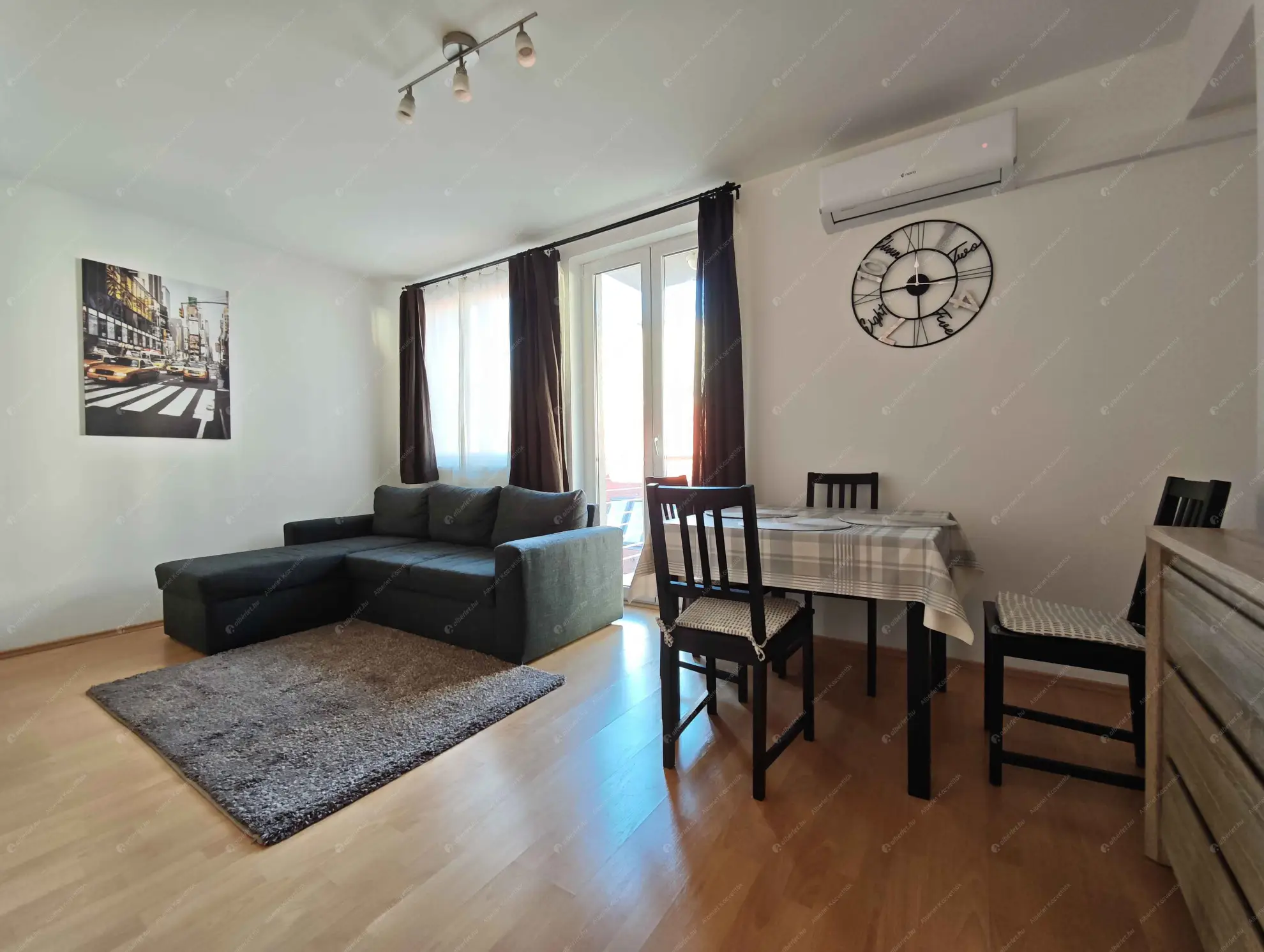 Kiadó albérlet 250000 Ft/hó áron: Budapest, VI. kerület  Szív utca. Mérete: 41 nm, 1 szobás | Alberlet.hu - 6636666