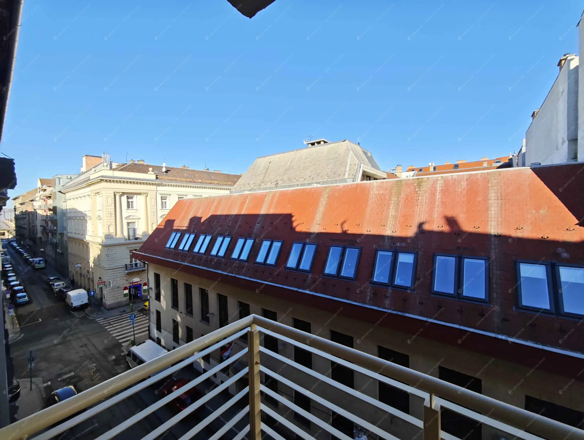 Kiadó albérlet 250000 Ft/hó áron: Budapest, VI. kerület  Szív utca. Mérete: 41 nm, 1 szobás | Alberlet.hu - 6636668